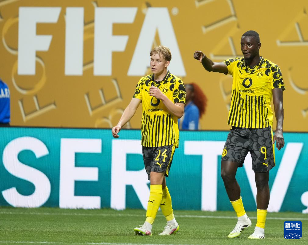 清晨德国杯传出新动向,多特蒙德绝杀压哨,管理层表态——信心回归,心理建设被强调的简单介绍 清晨德国杯传出新动向,多特蒙德绝杀压哨,管理层表态——信心回归,心理建设被强调的简单介绍