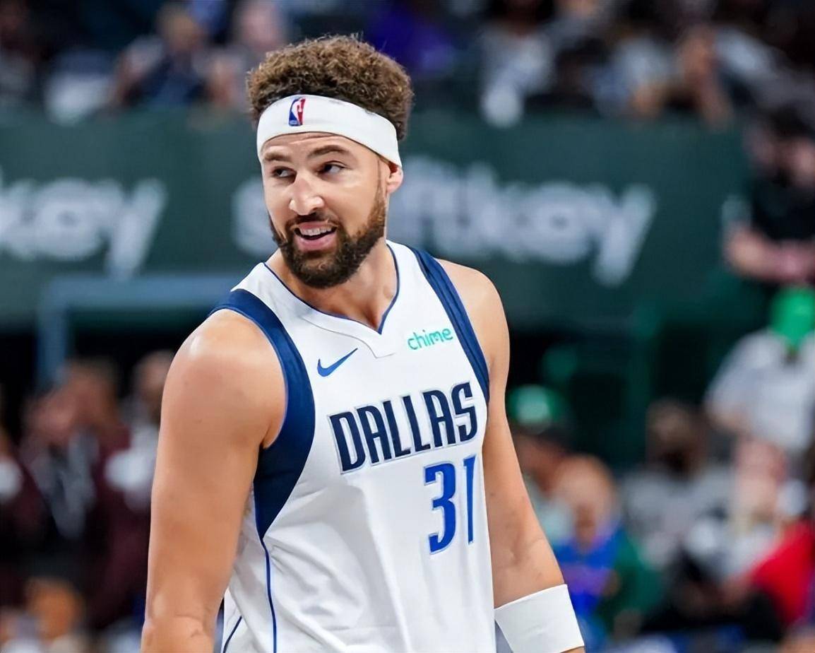 关于欧超杯今晚走向成谜，达拉斯独行侠内部沟通，管理层满意，更衣室氛围转暖的信息