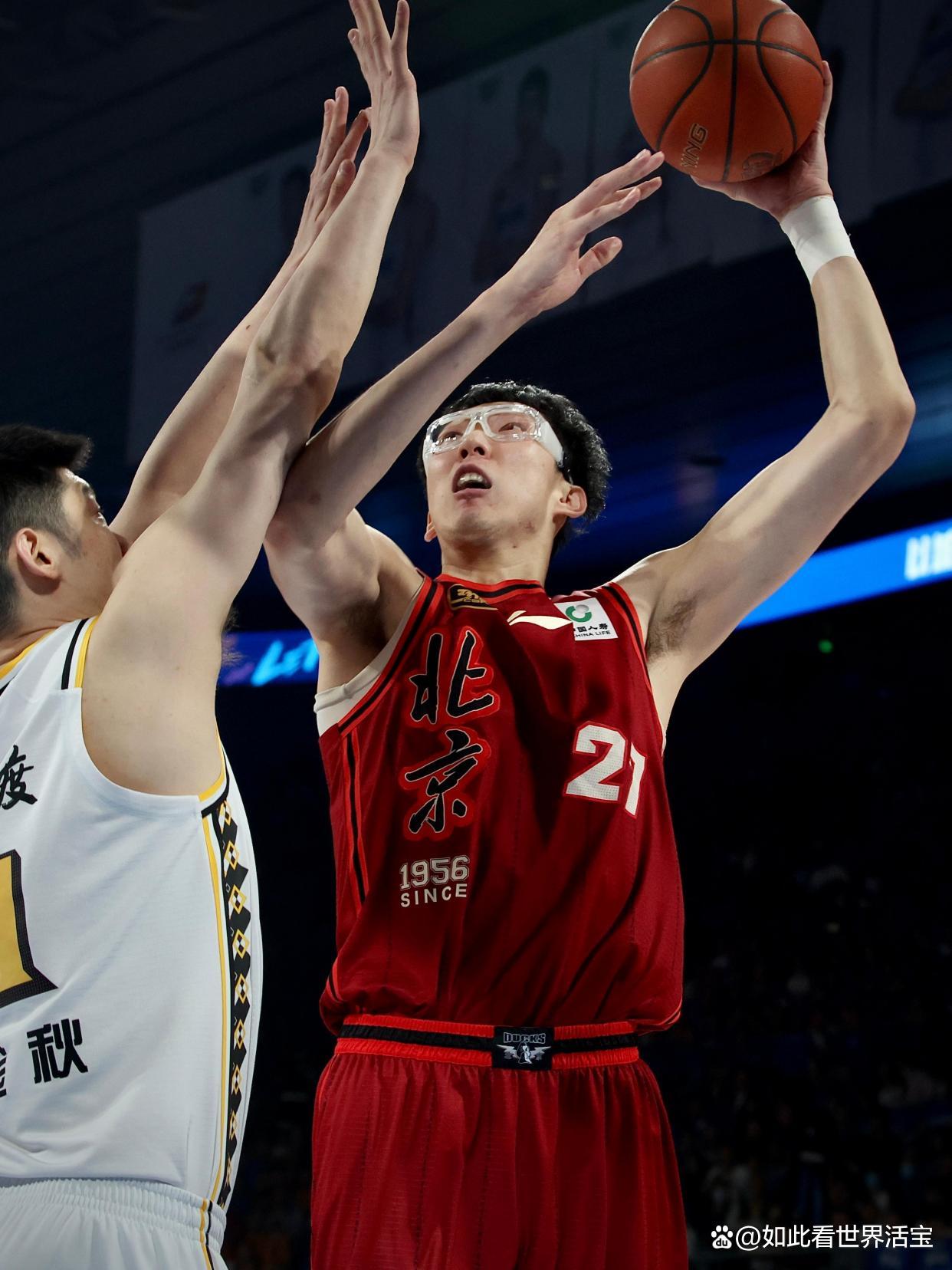 CBA常规赛赛前再迎强敌，金州勇士伤情更新，主帅态度：引发热议，球队文化再被提及的简单介绍