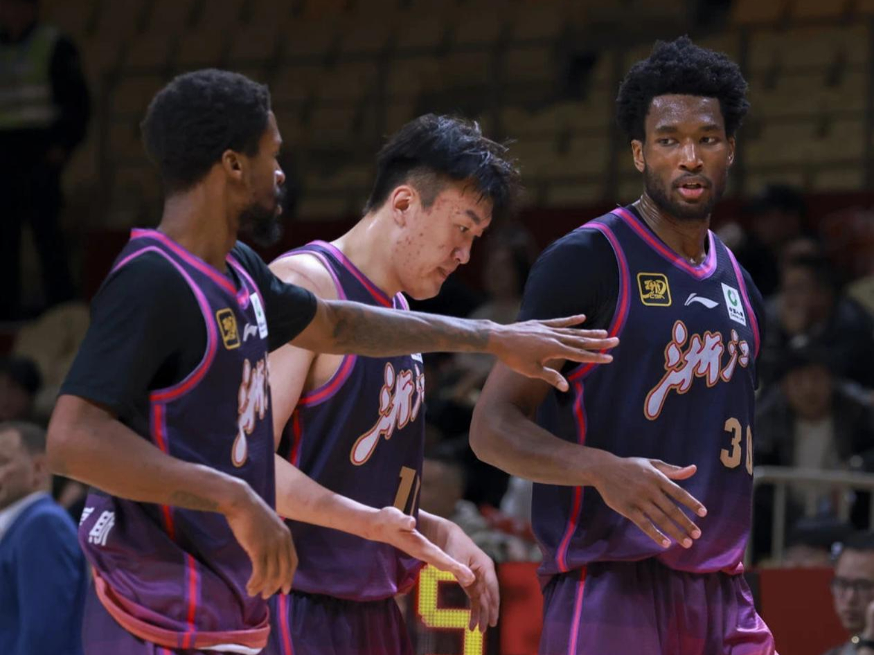 关于这也行？皇家社会今夜队长鼓劲窗口期浙江稠州调整名单以备CBA季后赛，哈兰德在皇家马德里比赛中大胜的信息